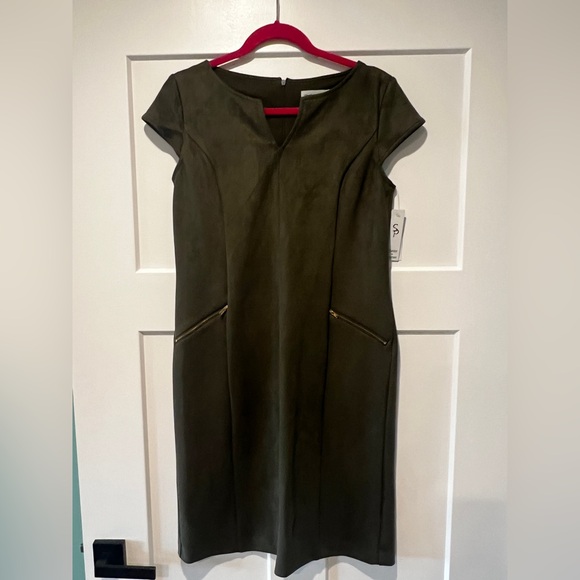 Shelby & Palmer Olive Green Dress - Picture 1 of 4